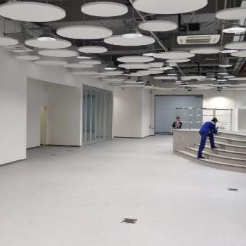 Полимерные полы для дома: практичность и эстетика в одном покрытии